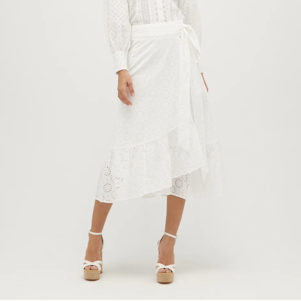 NWOT HILL HOUSE Maribel Elegant White Eyelet Wrap Cotton Skirt Size Small